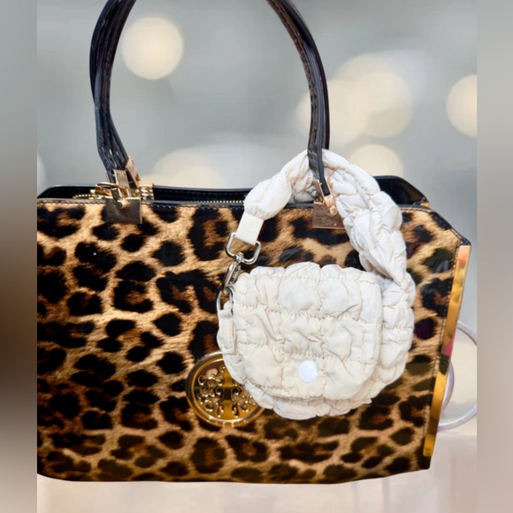 NEW Quilted Puffer Mini Shoulder Bag Charms. 2 LEFT. Light Cream, Coral Pink - Picture 3 of 9